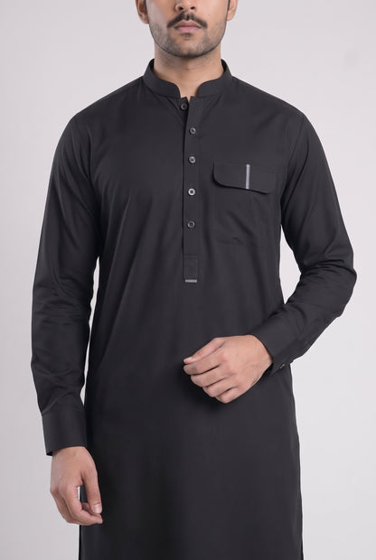 Men's Jet Black Wash & Wear Shalwar Kameez - 112024 – pocket and placket detail